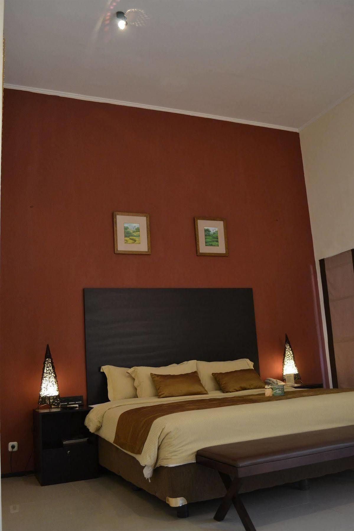 Hotel Montana Dua Malang Eksteriør bilde